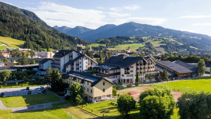 Sporthotel Royer Sommaren