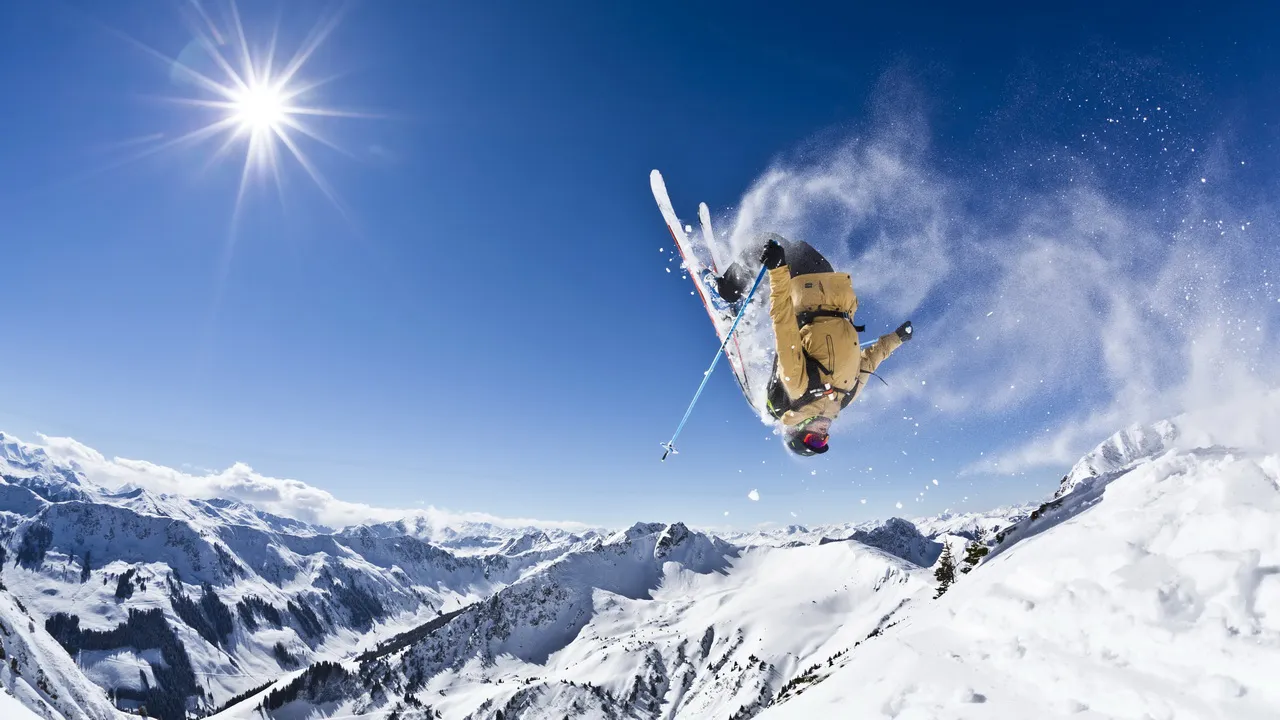 Freeride Skicircus Saalfelden Leogang alpin skidåkning semester i Österrike