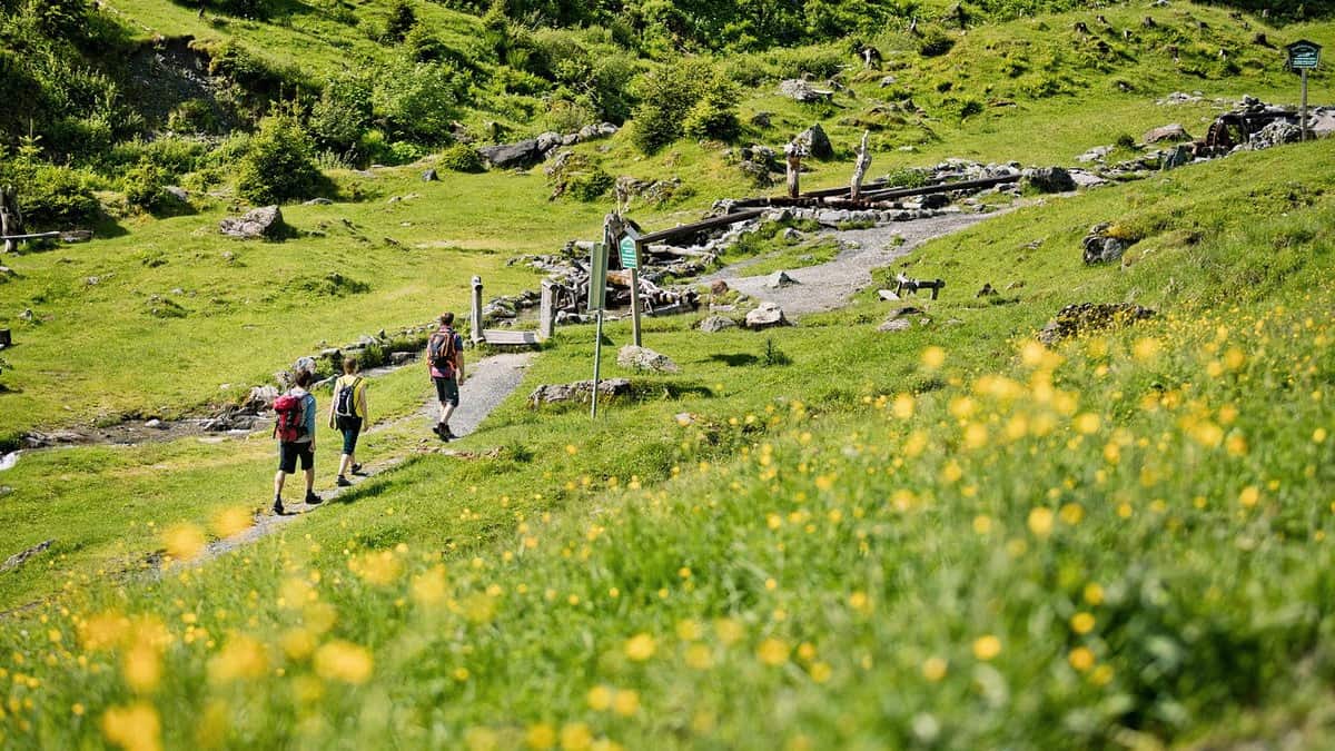 Vandra till Saalbach Hinterglemm Semester i Österrike