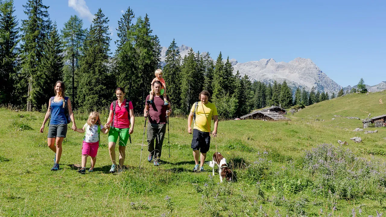 Vandring Saalachdalen Zell am SEE barn familjesemester i Österrike