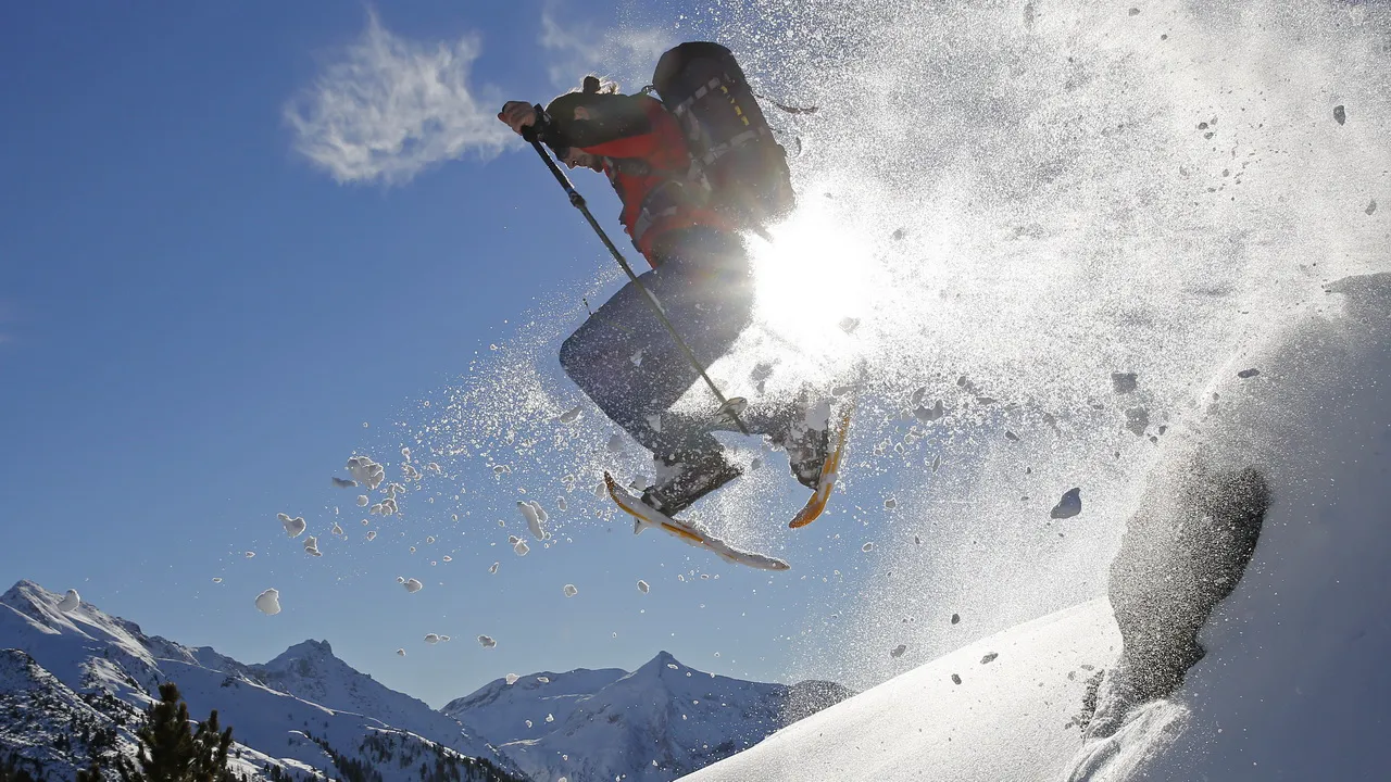 Snöskovandring i Salzkammergut - vintersemester i Österrike