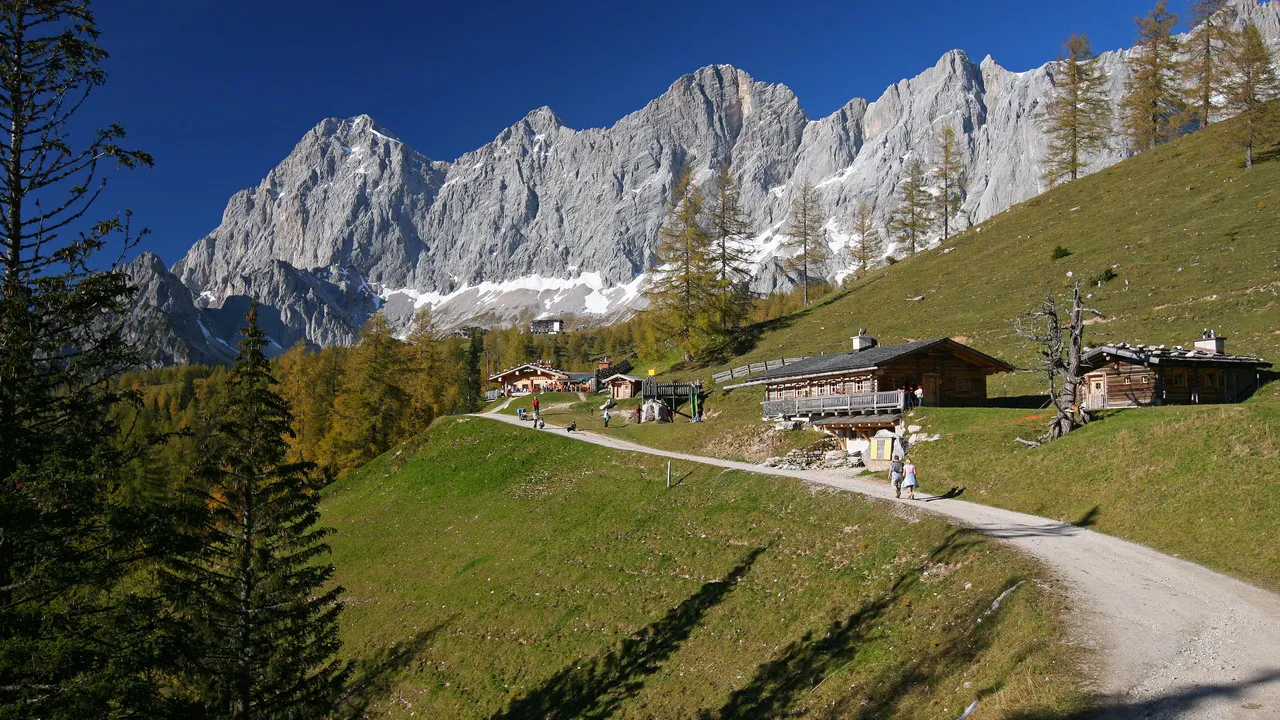 Vandra i Ramsau semester i Österrike