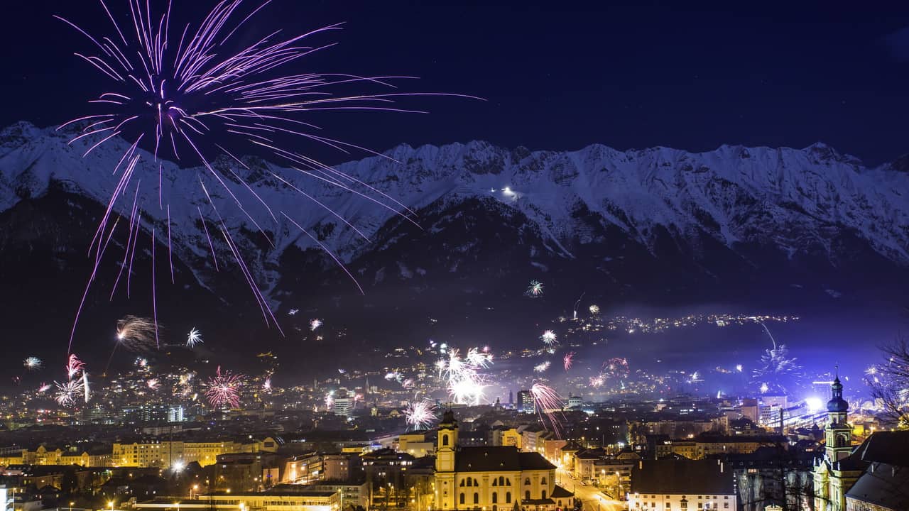 Nyårsfirande i Innsbruck Semester i Österrike Tirol