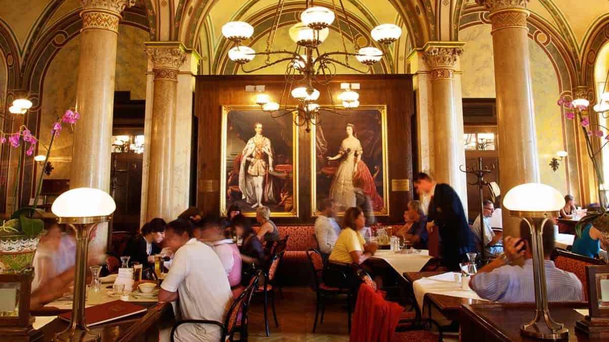 Café Central i Palais Ferstel - Caféer i Wien - Semester i Österrike med Austria Travel