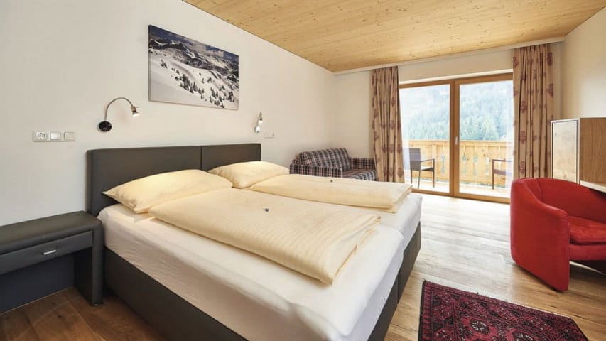 Gartenhotel Daxer - Dubbelrum Skidsemester i Zell am See med Austria Travel - Gartenhotel Daxer - Dubbelrum B