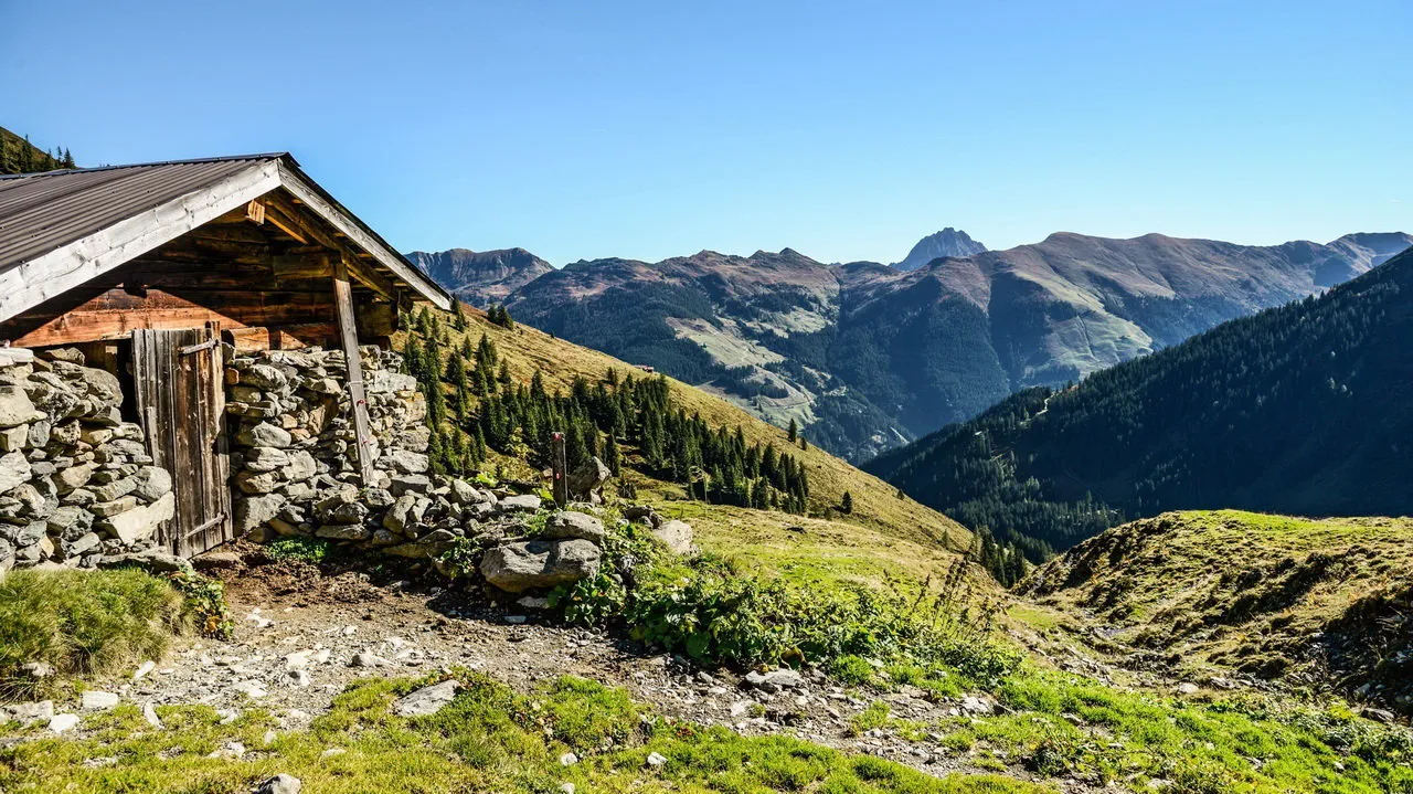 Fäbod vid Kreuzjöchlsee