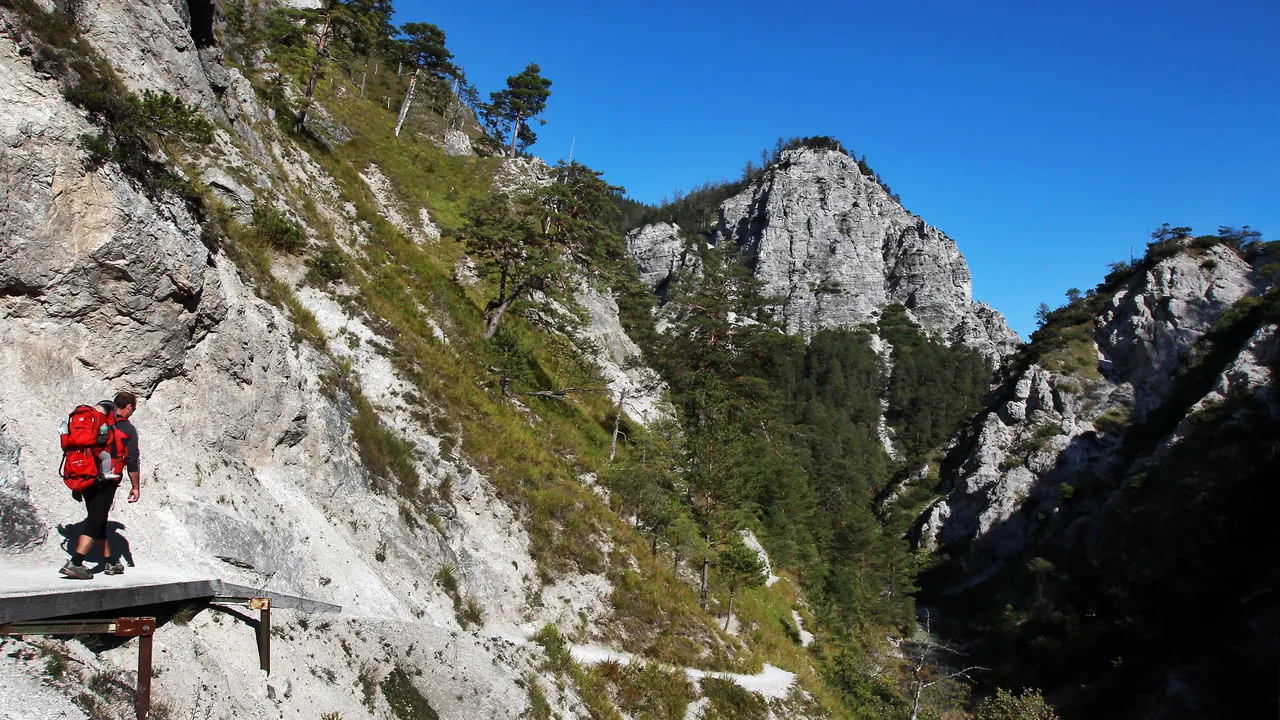 Vandra i Österrikes Grand Canyon Ötschergräben