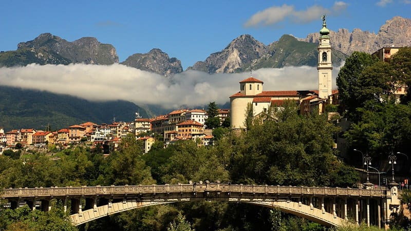 Belluno cykling dolomiterna venedig