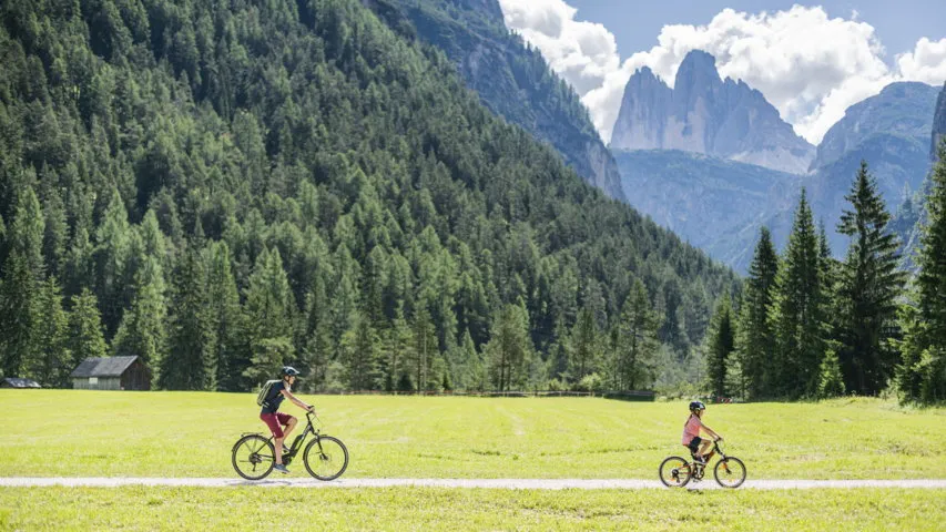 Cykling Drei Zinnen Dolomiterna