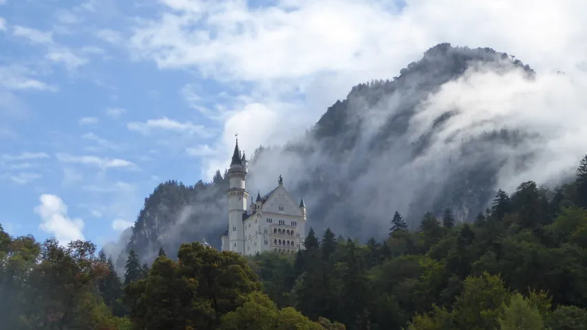 Sagoslottet Neuschwanstein vandring Lech
