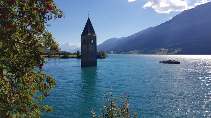 Kyrktornet i Reschensee © Austria Travel - Rusner