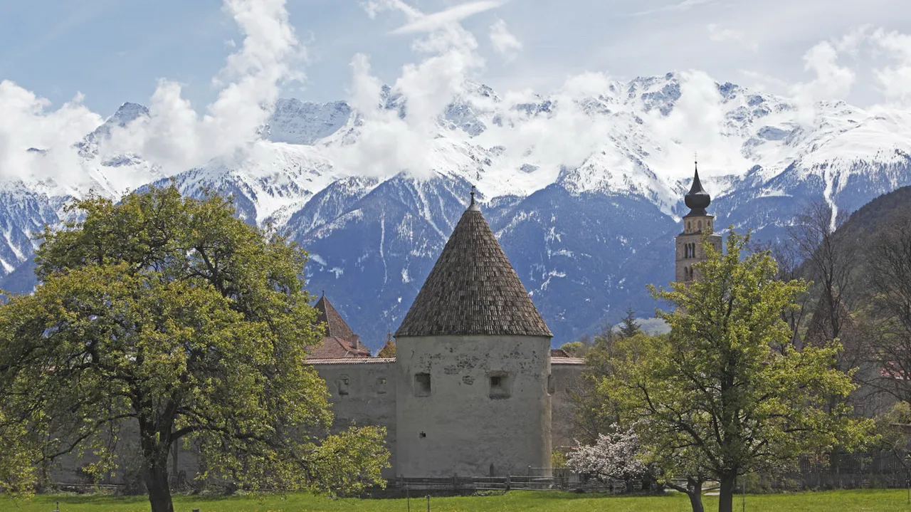 Glurns Vinschagau Sydtyrolen