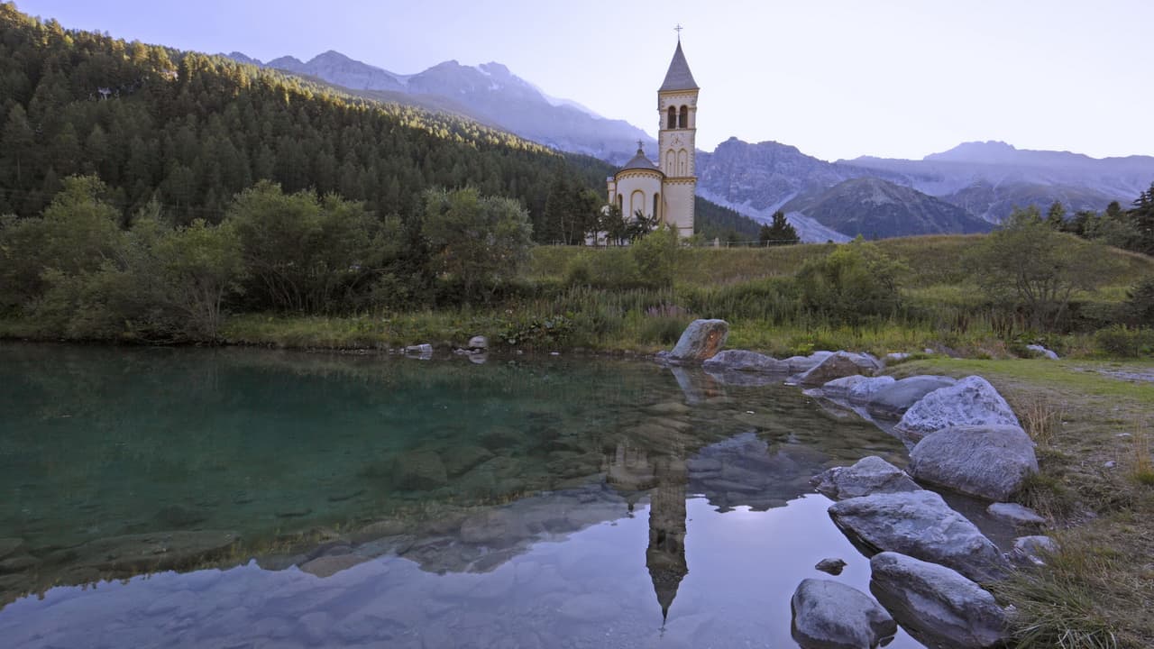 Kyrka Sulden Vinschgau vandring nationalpark Stilfserjoch