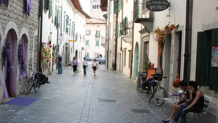 Venzone Salzburg Grado