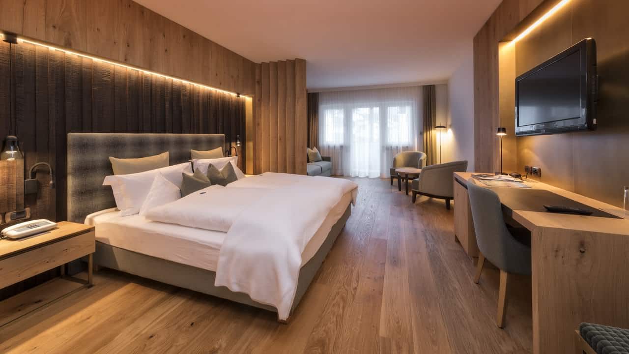 Hotel Genziana - Svit Val Gardena