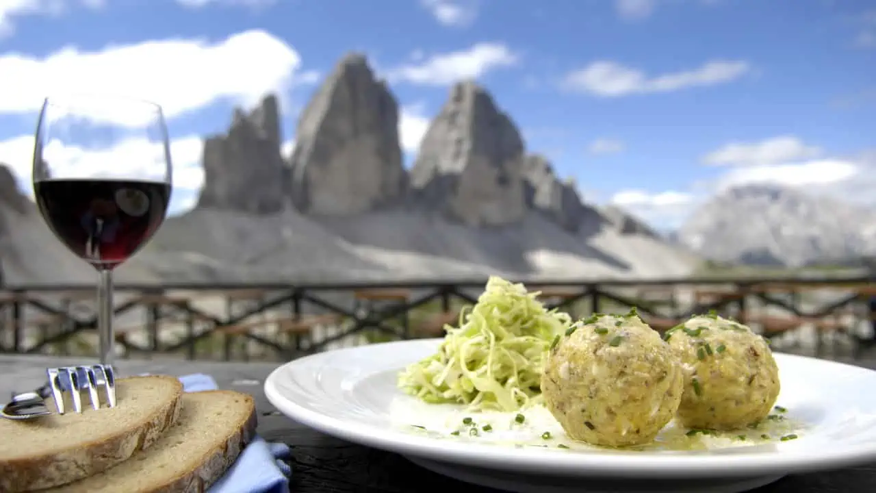 mat Drei Zinnen, dolomiterna