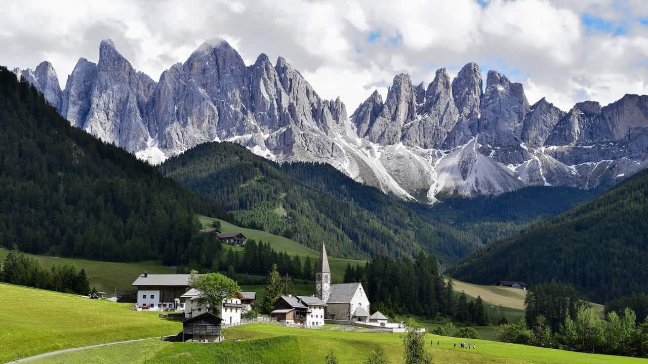 La Val-La Valle-Wengen Dolomiterna Alta Badia
