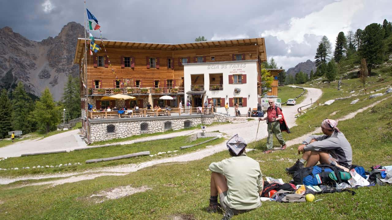 Vandring Sennes Fanes Ücia de Fanes-Rifugio Fanes-Faneshütte i Alta Badia © SC-T - Bosch
