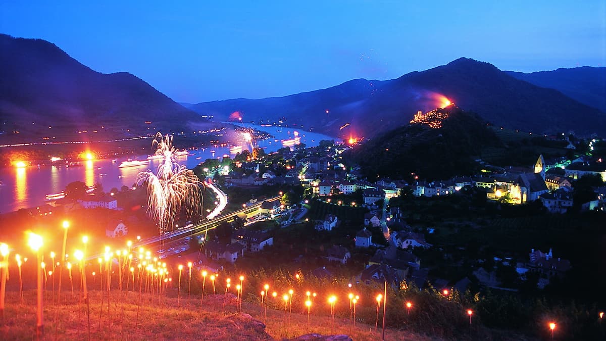 Midsommarfirande Spitz Wachau