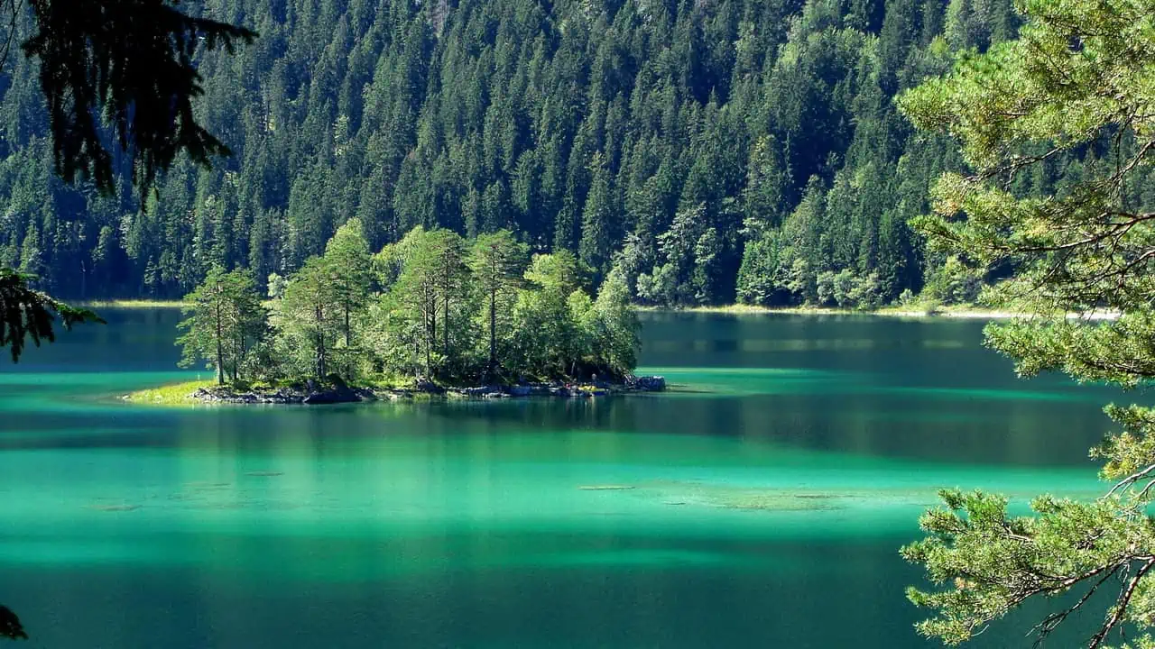 Vandring runt Zugspitze med Eibsee