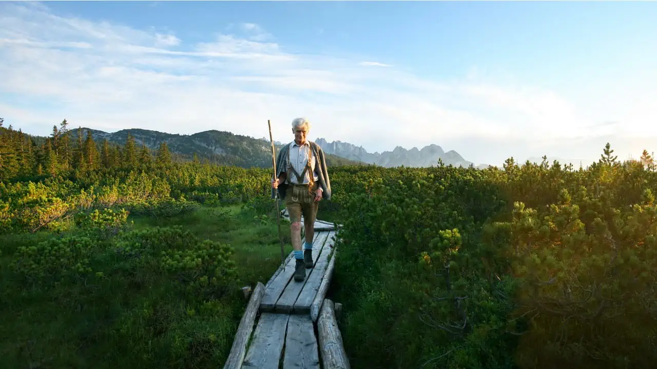 Pilgrimsvandring i Salzkammergut Löckernmoos Vandra på bokens väg