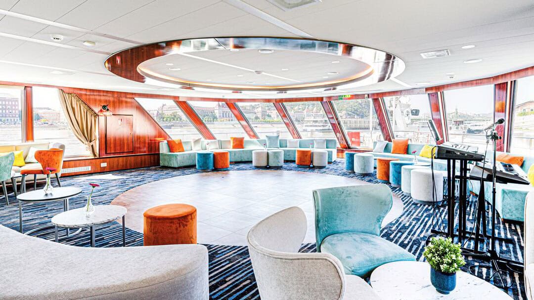 MV Vivienne - Lounge och Panoramabar MV Vivienne - Lounge och Panoramabar