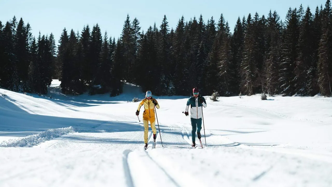 Längdåkare Olympiaregion Seefeld snö vinter