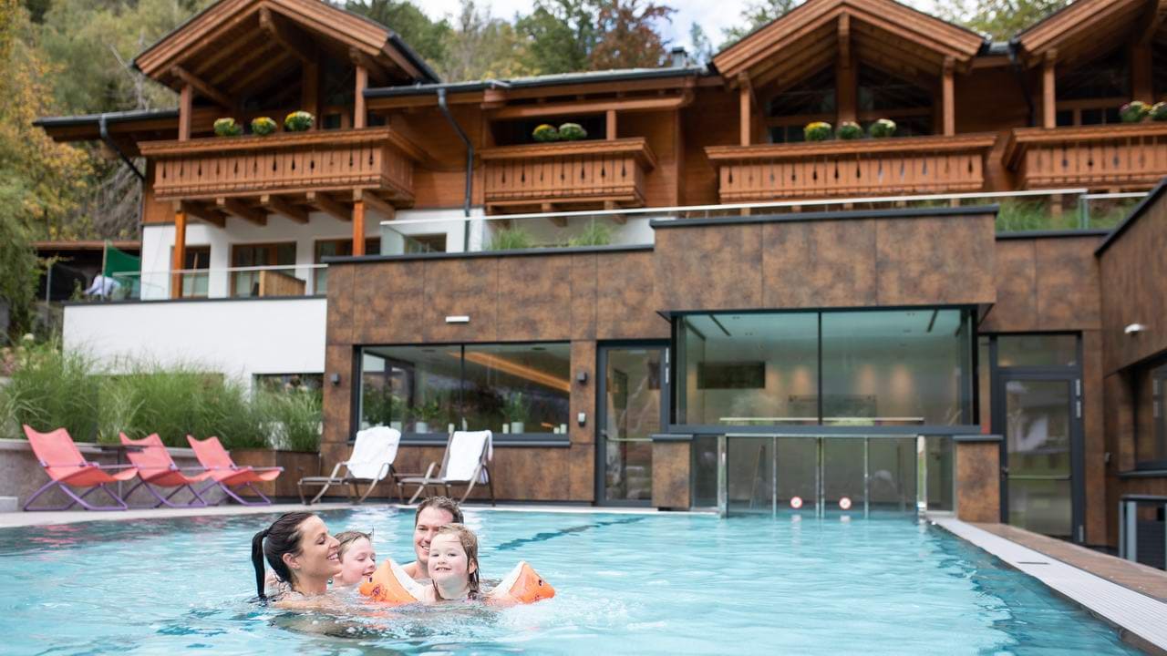 Hotellets pool Austria Travel