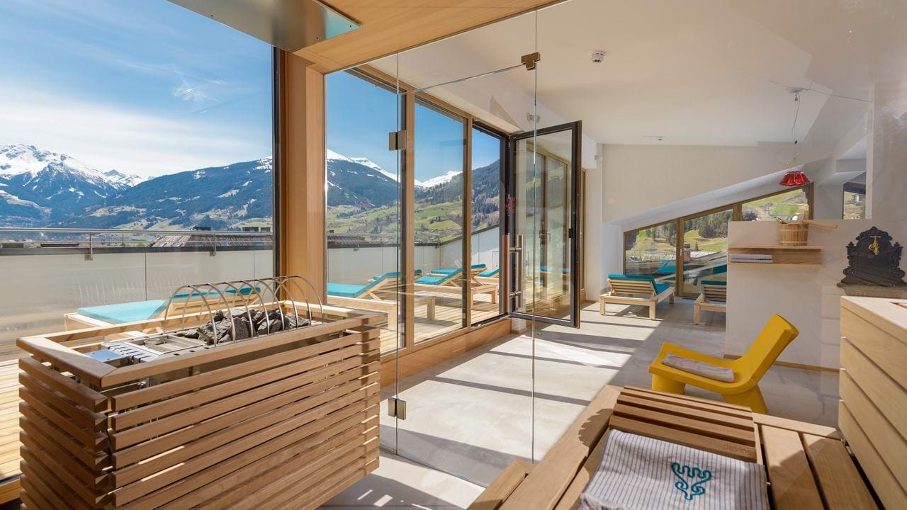 BBB Hotel Blü Panorama Rooftop Spa