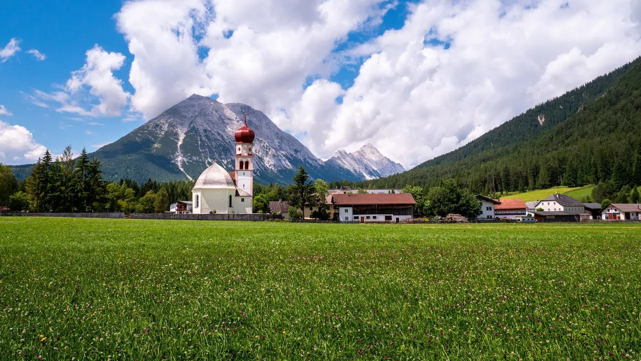 Kyrkan i Leutasch i Region Seefeld